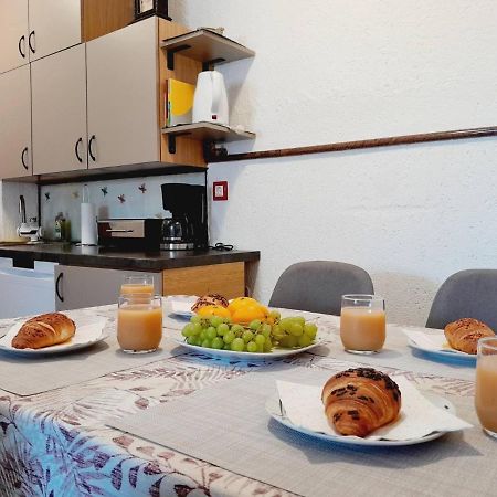 Apartment Mila With Jacuzzi Spa Pula Bagian luar foto